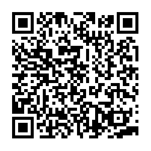 Clients4.google.com.getcacheddhcpresultsforcurrentconfig QR code