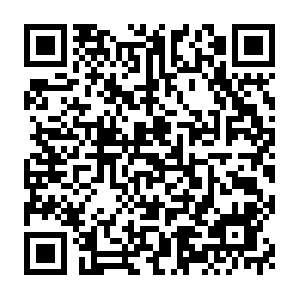 F5h9e7q33f.execute-api.ap-southeast-1.amazonaws.com QR code