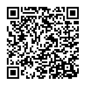 Hjukxd12-android.mobile-messenger.intercom.com QR code