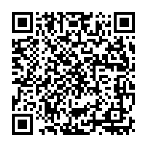 Hugdayfunnyimages2016downloadhdwallpaperssms.com QR code