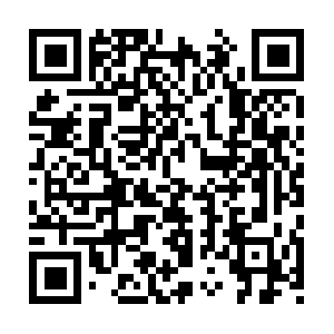 Lifehasnoremotegetupandchangeityourself.com QR code