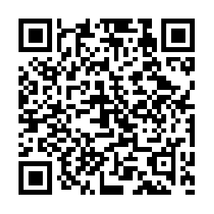 Onelovekaylynkayleclaypooleombres.com QR code