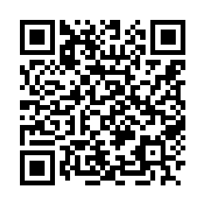 Royalcollectionsfurniture.com QR code
