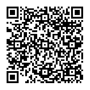 Themadhouseofhalfahousewifeormommaoftheyearbutnotthisyear.com QR code