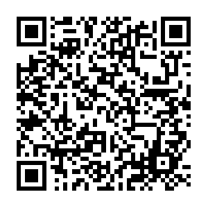 Ueg2aytx-android.mobile-messenger.intercom.com QR code