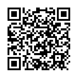 Xn--6kru8fj7fd2kmujg7at82o.com QR code